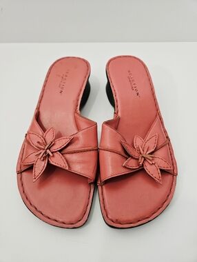 Vintage Y2K Kenneth Cole Floral Leather Sandals Size 8.5 Pink Slip On Shoes 90s